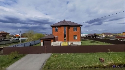 Продается 2-этажный коттедж, 350 м²