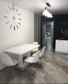 Сдается 2-комн. квартира, 79 м²