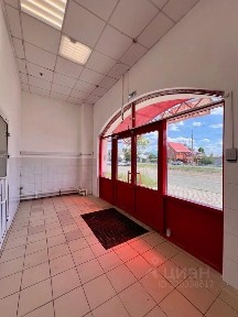 Сдается торговая площадь, 262 м²