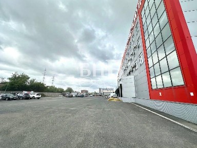 Сдается склад, 1 400 м²