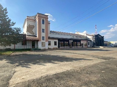Сдается торговая площадь, 1 000 м²