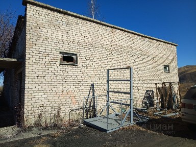 Продается здание, 340,7 м²