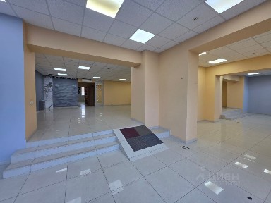 Продается торговая площадь, 250,1 м²