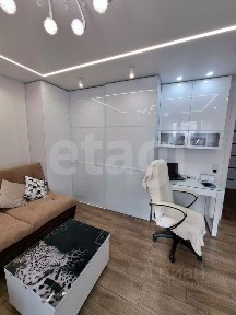 Продается 2-комн. квартира, 67 м²