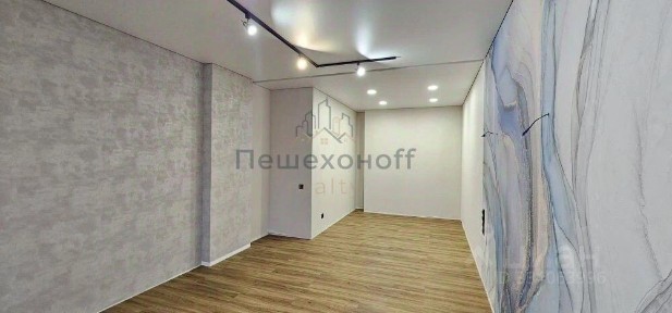 Продается 1-комн. квартира, 80 м²