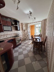 Продается 2-комн. квартира, 65,4 м²