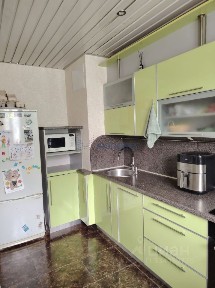 Продается 3-комн. квартира, 70,2 м²
