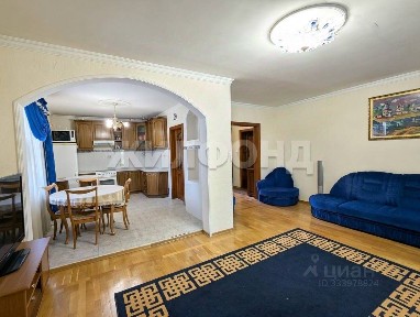 Продается 4-комн. квартира, 99,4 м²