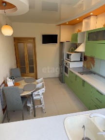 Продается 2-комн. квартира, 55,7 м²