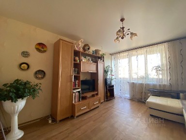 Продается 4-комн. квартира, 76 м²