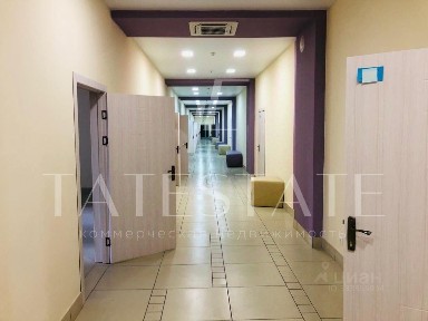 Сдается офис, 2 000 м²