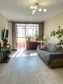 Продается 2-комн. квартира, 57,6 м²