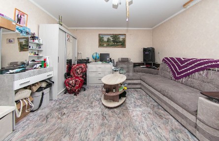 Продается 3-комн. квартира, 65 м²