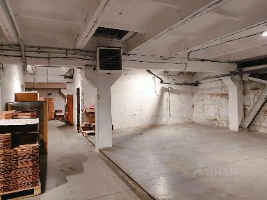 Сдается склад, 1 100 м²