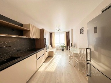 Продается 3-комн. квартира, 72,6 м²