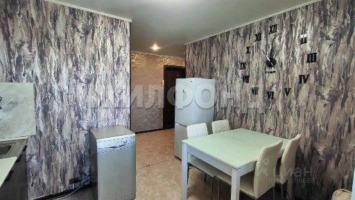 Продается 2-комн. квартира, 42 м²