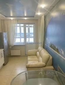 Продается 2-комн. квартира, 65,8 м²