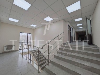 Сдается помещение свободного назначения, 600 м²