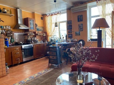 Продается 3-комн. квартира, 65,4 м²