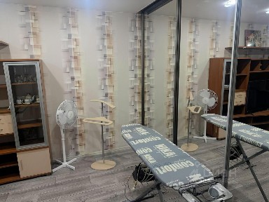 Продается 1/3 квартиры, 30,8/18,2/5,9 м²