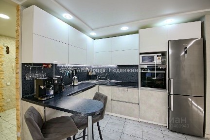 Продается 4-комн. квартира, 80,3 м²