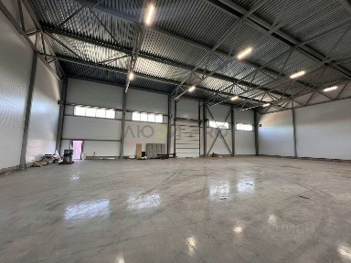 Сдается склад, 1 500 м²