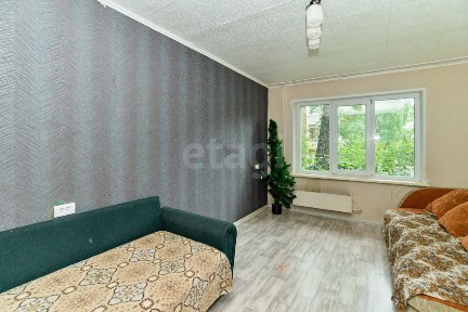 Продается 1/2 квартиры, 30/7 м²