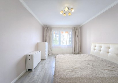 Сдается 2-комн. квартира, 72 м²