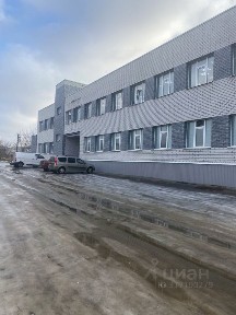 Сдается здание, 1 000 м²