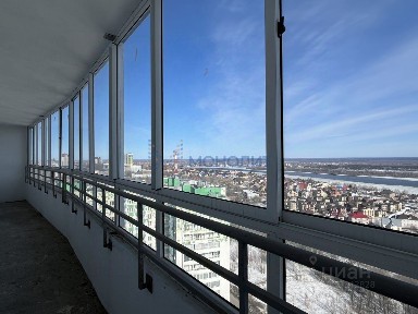 Продается 3-комн. квартира, 102,1 м²