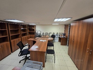 Сдается здание, 912,1 м²