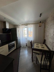 Продается 2-комн. квартира, 52,5 м²