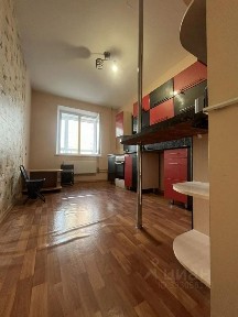 Продается 3-комн. квартира, 76,8 м²