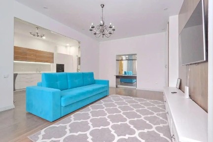 Продается 3-комн. квартира, 132 м²