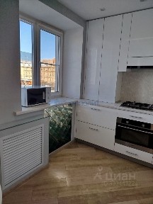 Продается 2-комн. квартира, 42 м²