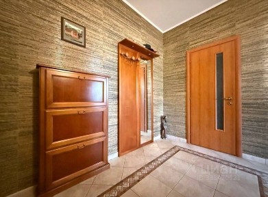 Продается 5-комн. квартира, 148,9 м²