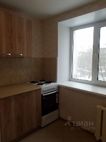 Продается 2-комн. квартира, 42 м²