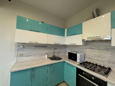 Продается 3-комн. квартира, 72,7 м²