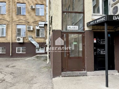 Татарстан респ., Казань, р-н Вахитовский, мкр. Суконная слобода, ул. Островского, 67