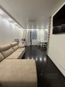 Продается 2-комн. квартира, 65 м²