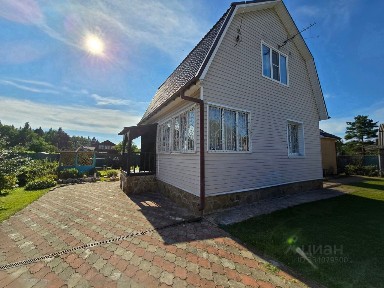 Продается 2-этажный дом, 380 м²