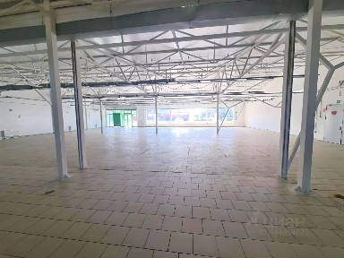 Сдается торговая площадь, 968 м²