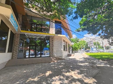 Сдается торговая площадь, 180 м²