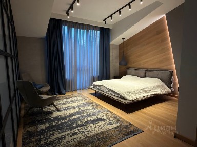 Сдается 3-этажный таунхаус, 250 м²