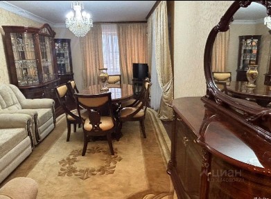Продается 4-комн. квартира, 136,8 м²