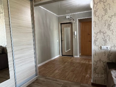 Продается 4-комн. квартира, 59,7 м²