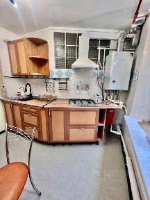 Сдается 2-этажный дом, 100 м²