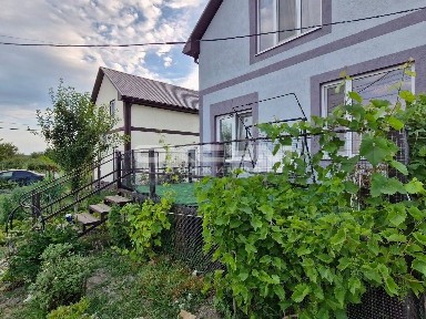Продается 2-этажный дом, 80 м²