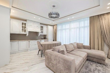 Продается 4-комн. квартира, 111 м²