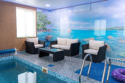 Сдается 3-этажный дом, 350 м²